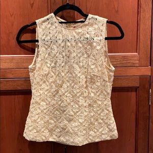 Lace sleeveless top